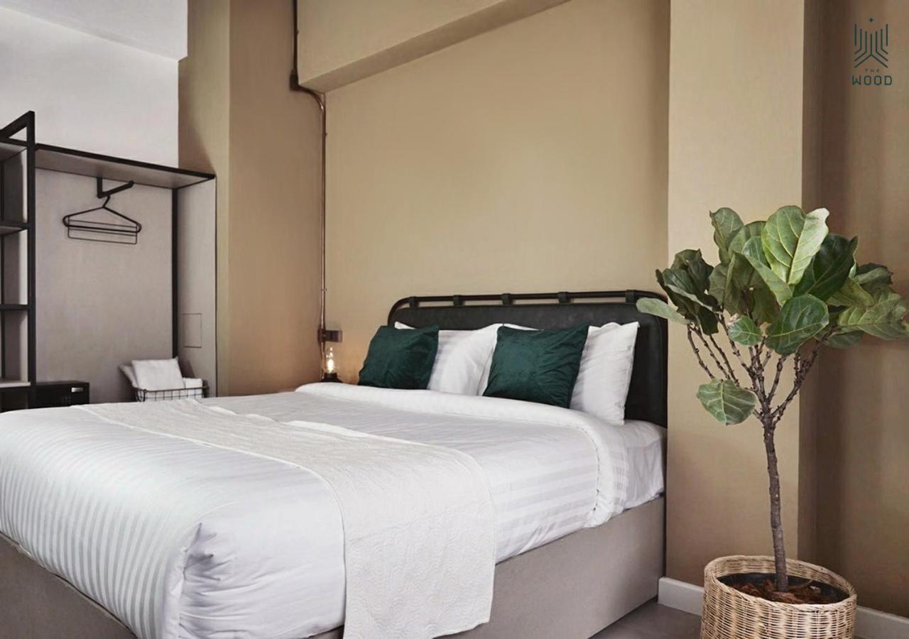 The Wood Hotel Surin Bagian luar foto