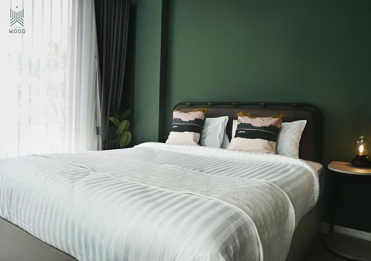 The Wood Hotel Surin Bagian luar foto