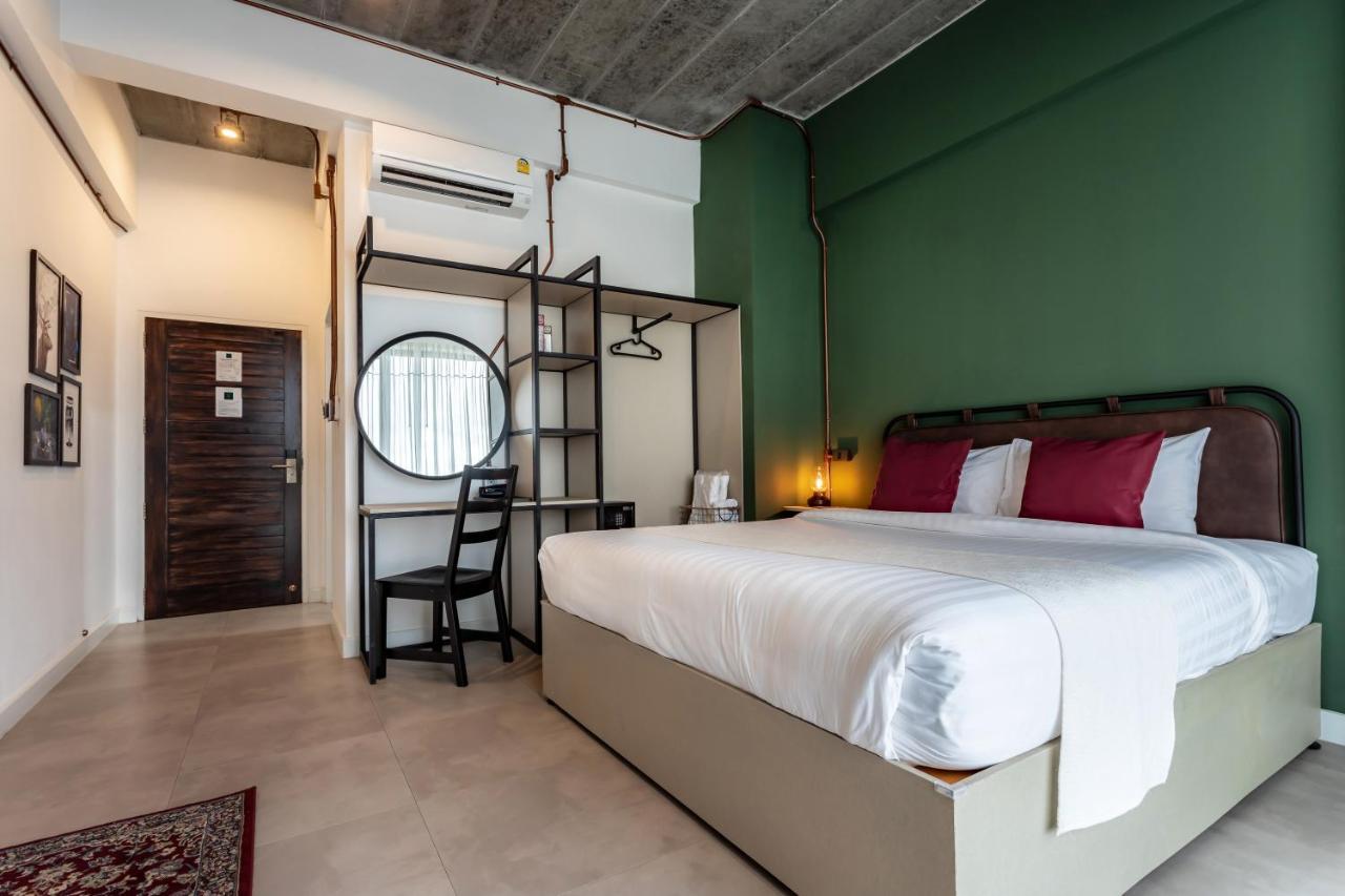 The Wood Hotel Surin Bagian luar foto