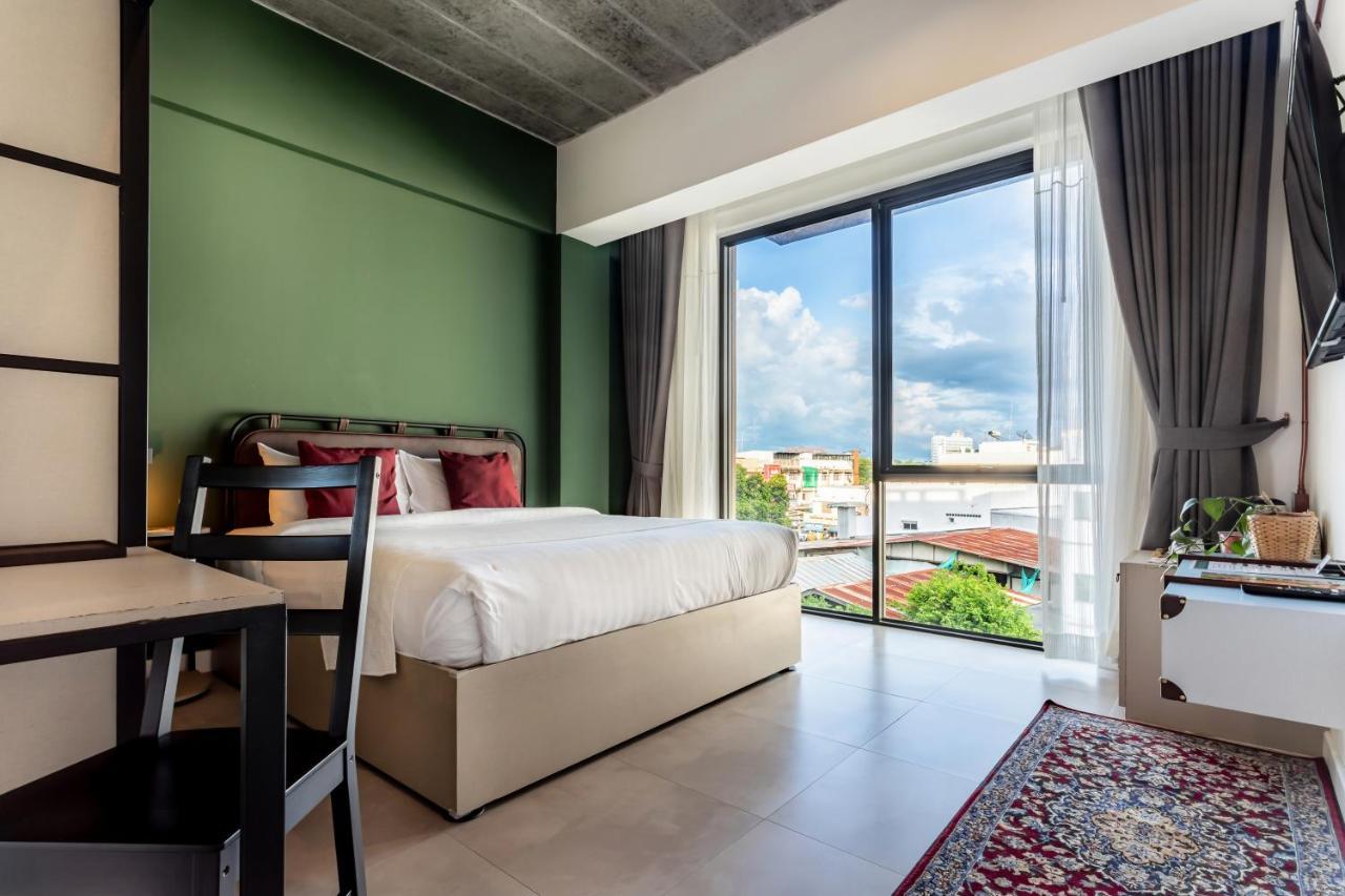 The Wood Hotel Surin Bagian luar foto
