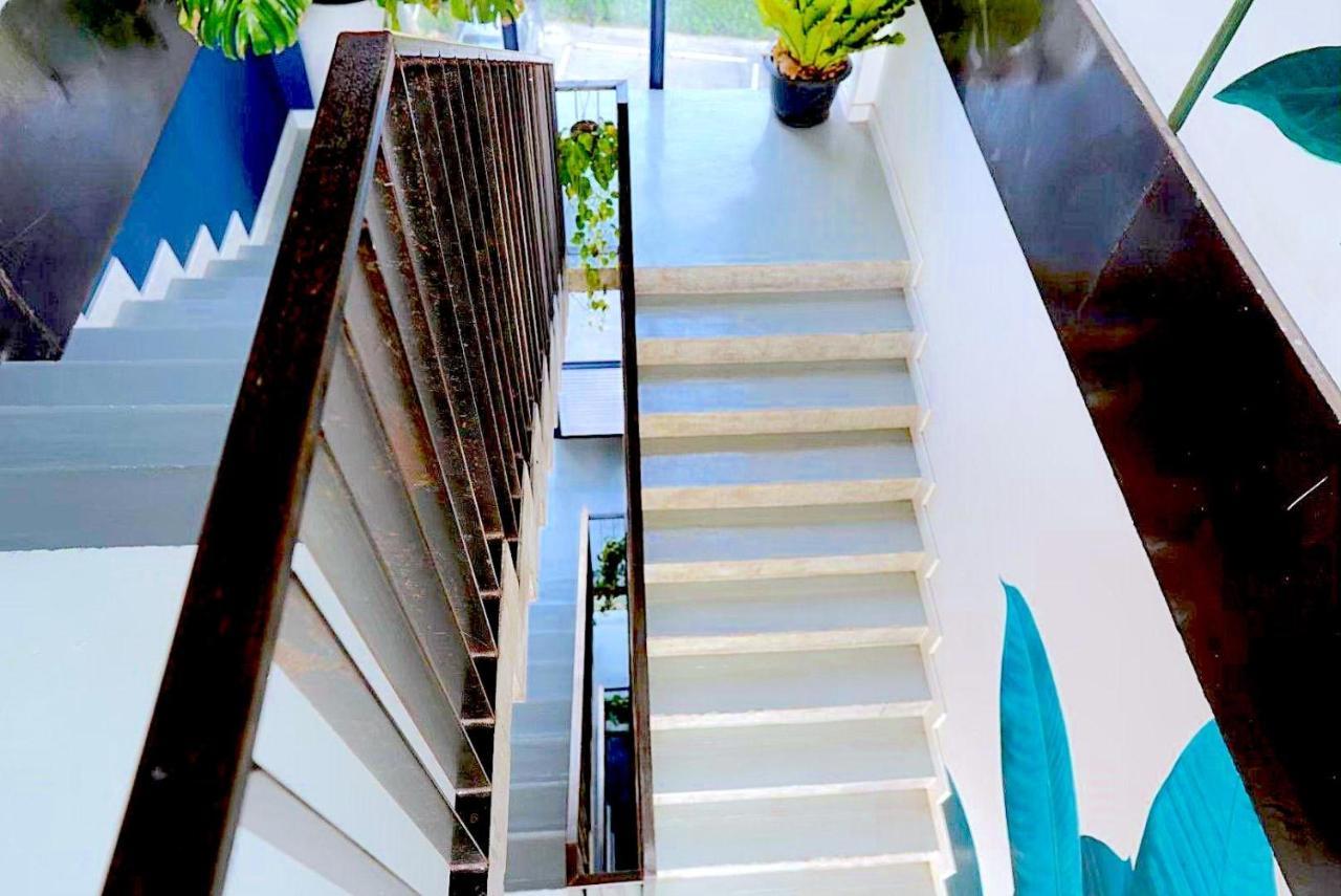 The Wood Hotel Surin Bagian luar foto